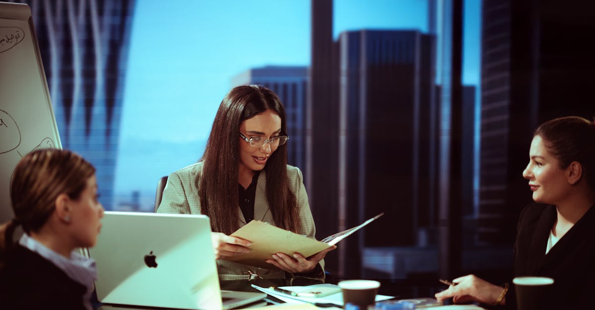 微信买卖：流量卡和OTT应用的协同使用 
